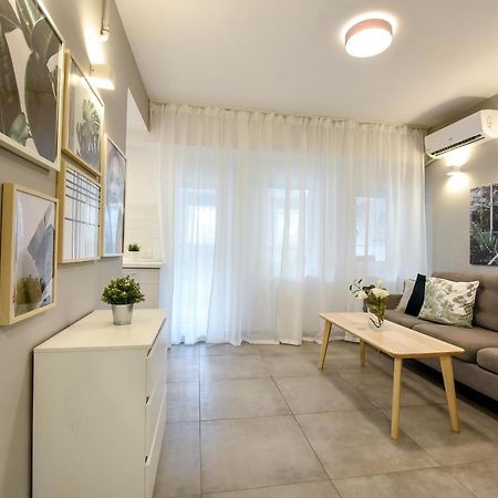 Spacious 1Br In The City Center - Amazing For Extended Stays Bükreş Dış mekan fotoğraf