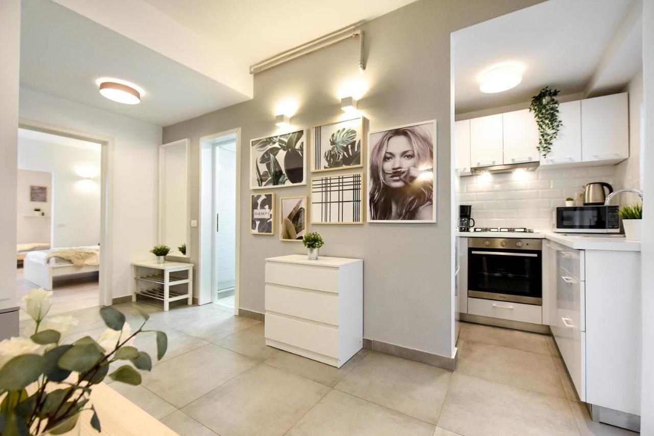 Spacious 1Br In The City Center - Amazing For Extended Stays Bükreş Dış mekan fotoğraf