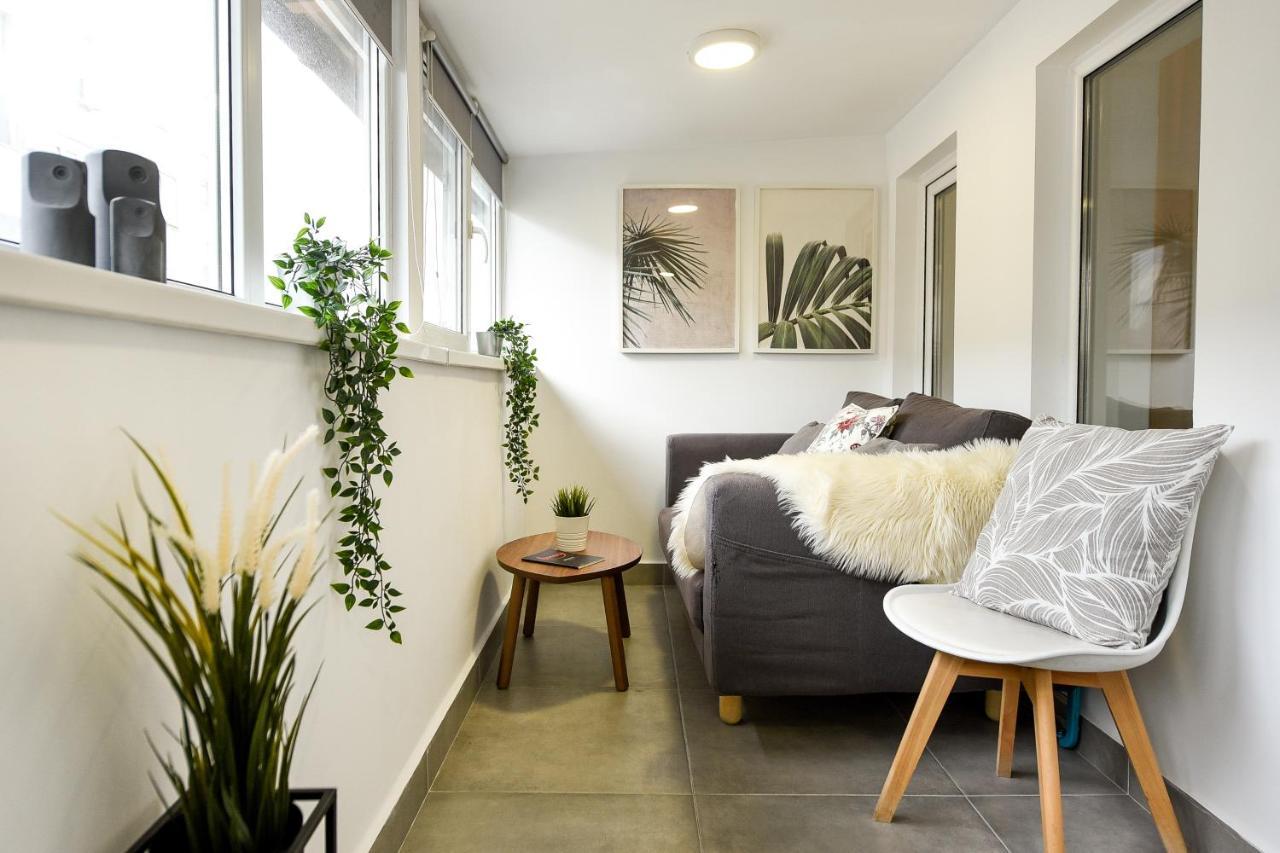 Spacious 1Br In The City Center - Amazing For Extended Stays Bükreş Dış mekan fotoğraf