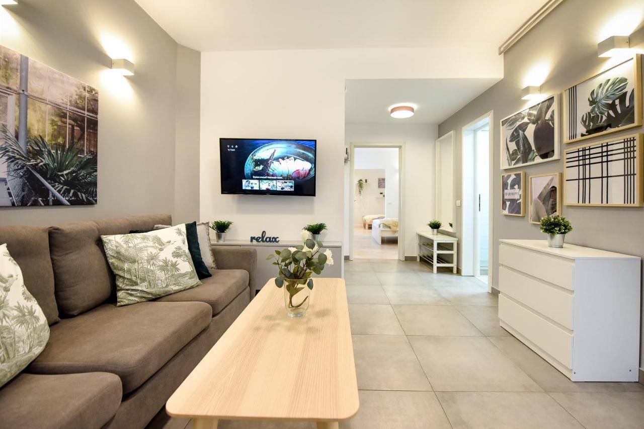 Spacious 1Br In The City Center - Amazing For Extended Stays Bükreş Dış mekan fotoğraf
