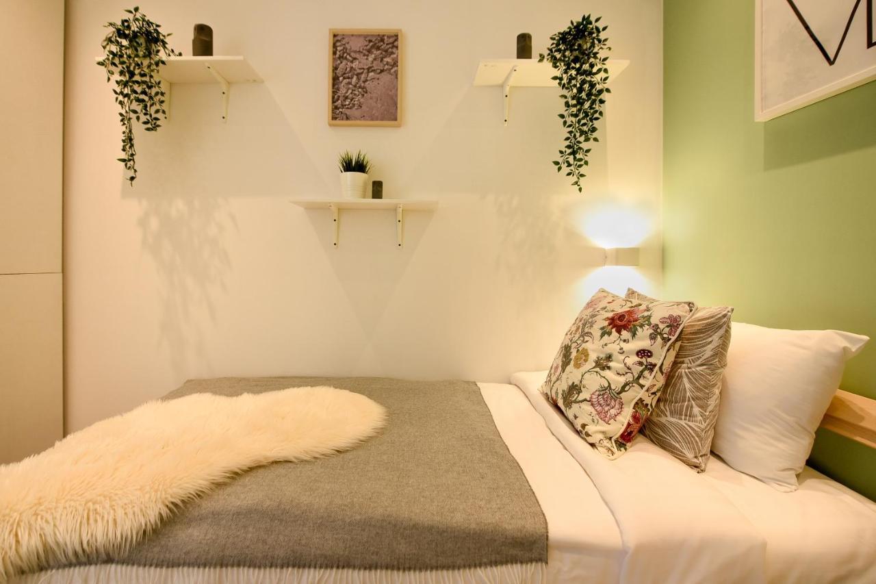 Spacious 1Br In The City Center - Amazing For Extended Stays Bükreş Dış mekan fotoğraf